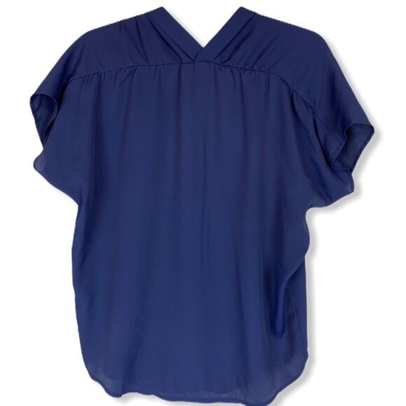 Tobi Navy Chiffon Short Sleeve Blouse Size Small - Picture 4 of 6
